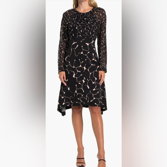 Club Monaco Dresses & Skirts - Club Monaco Rokinsa Long Sleeve Dress Size 0